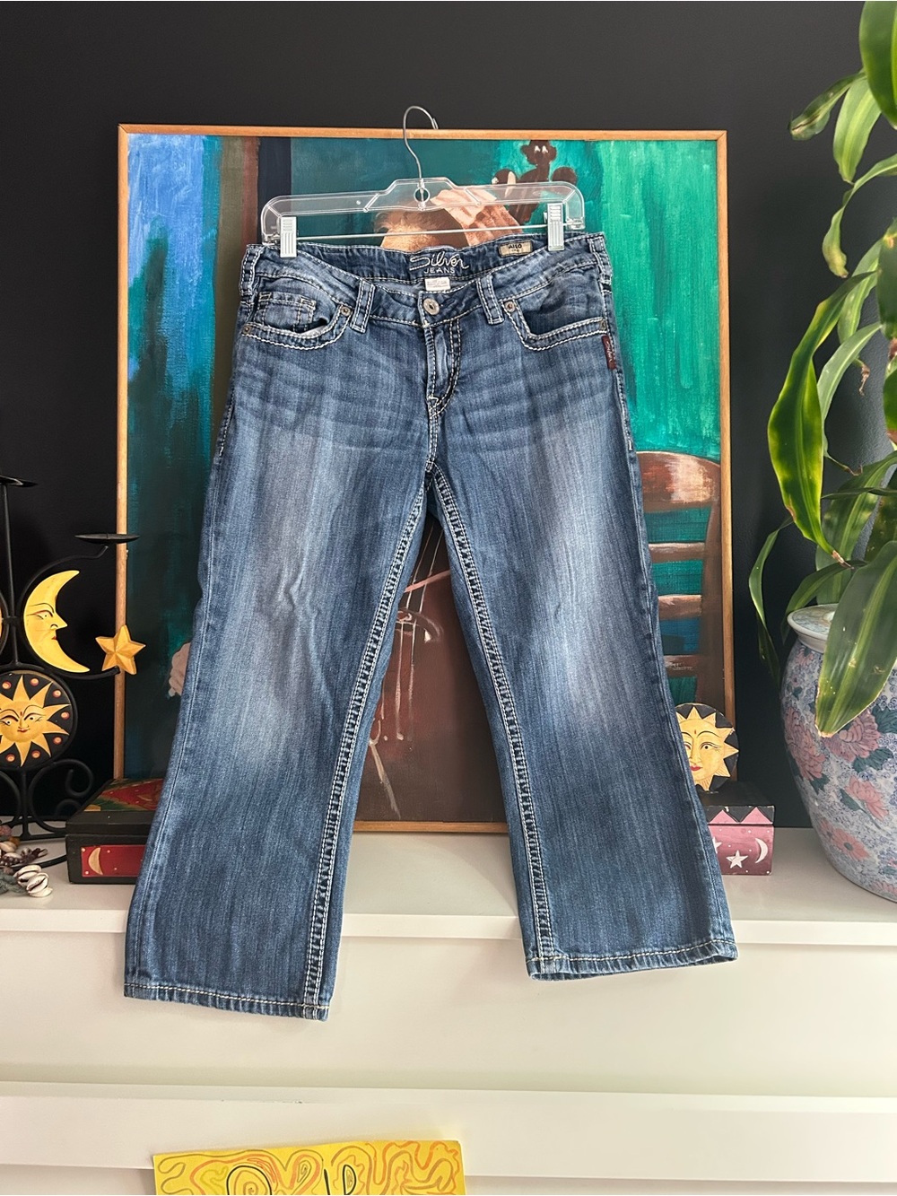 Silver Jeans Womens Cropped Jeans Light Wash Blue Denim Capri Mid Rise Stretch